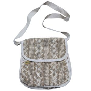 Artesanias Mexican Authentic Tan Straw Woven Aztec Zig Zag Stitch Crossbody Bag
